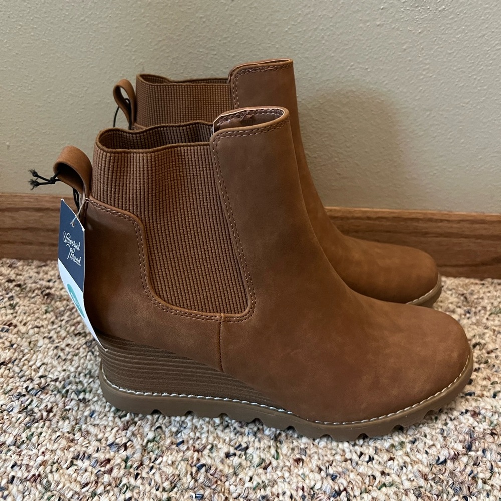 Women’s boots
